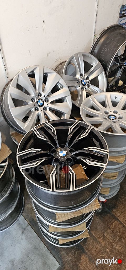 BMW F10 F30 R19 M paket diskləri