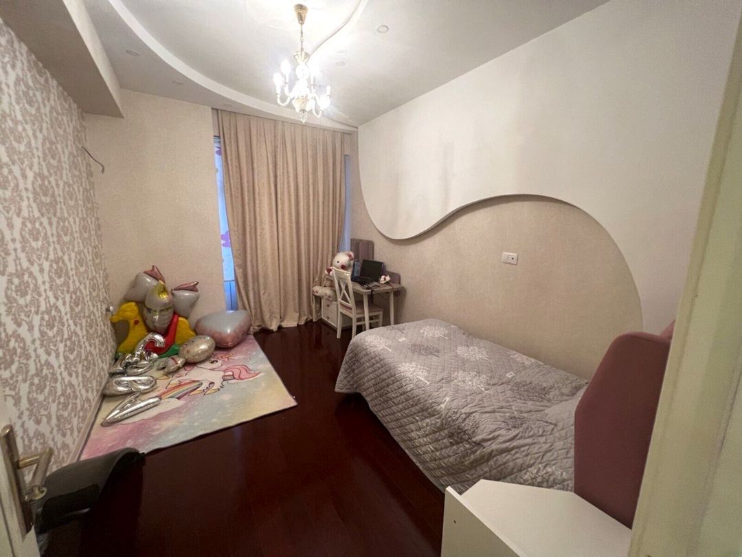 Satılır 4 otaqlı yeni tikili 220 m² — Mənzil, Bakı (6)