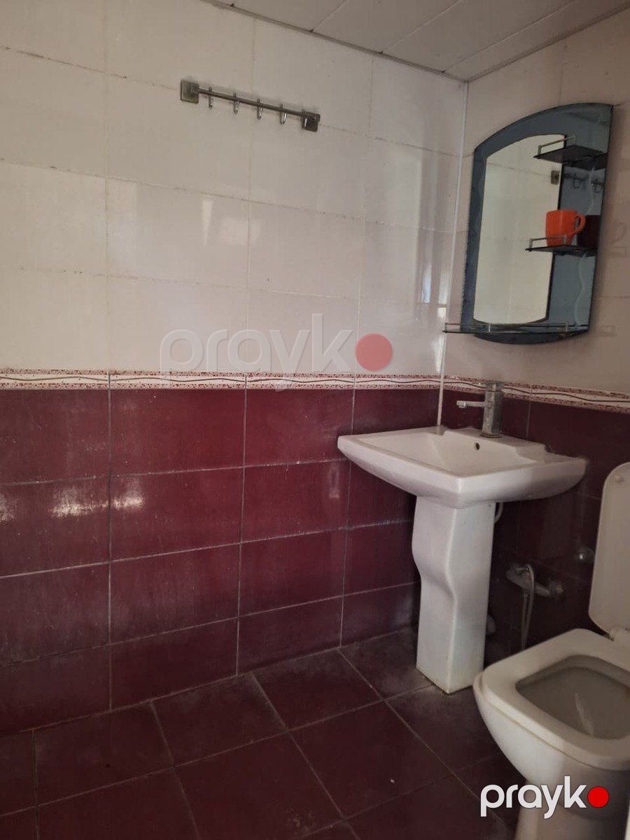 İcarəyə verilir 3 otaqlı köhnə tikili 80 m² — Mənzil, Bakı (6)