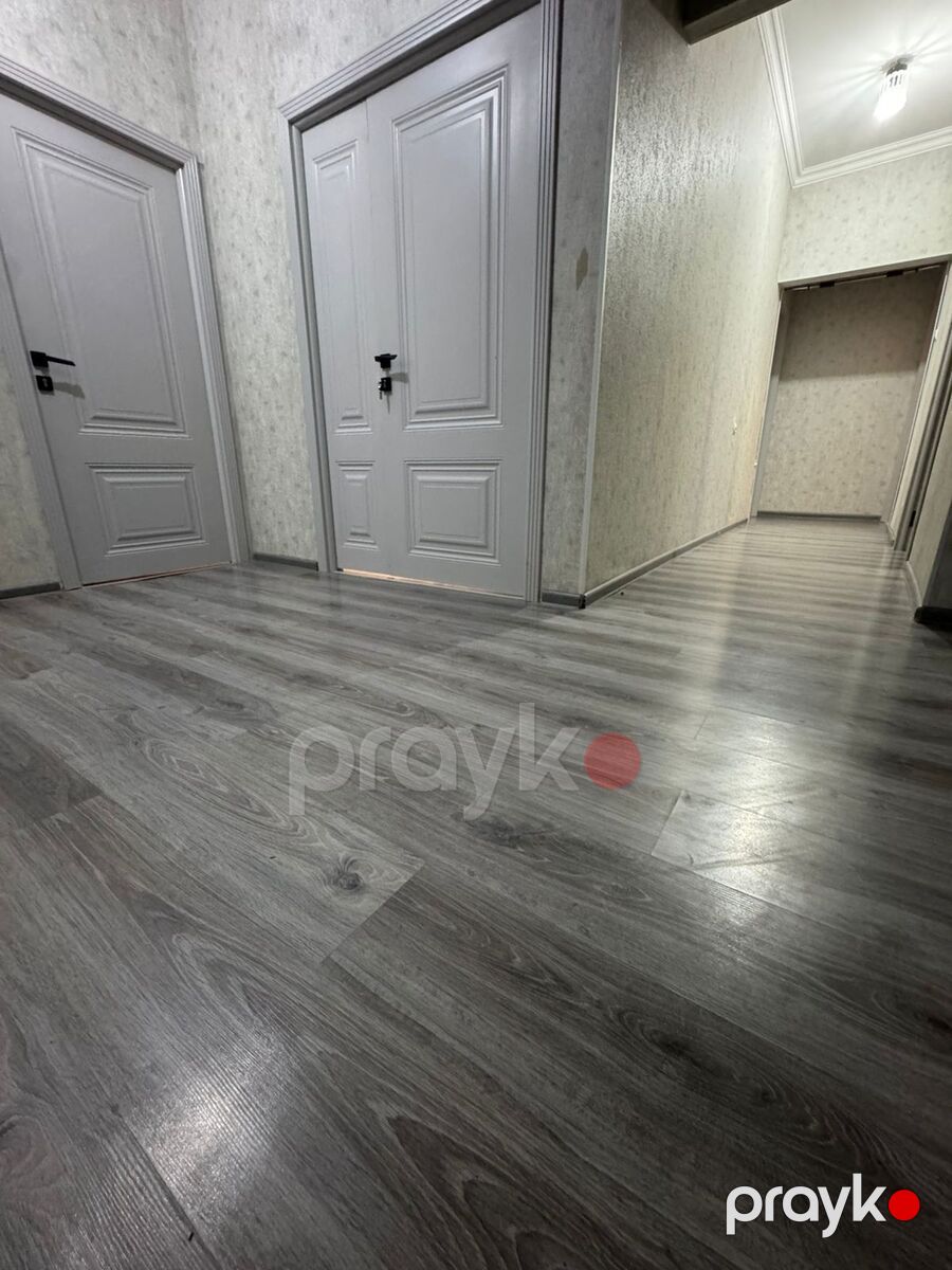 Satılır 4 otaqlı köhnə tikili 100 m² — Mənzil, Bakı (3)