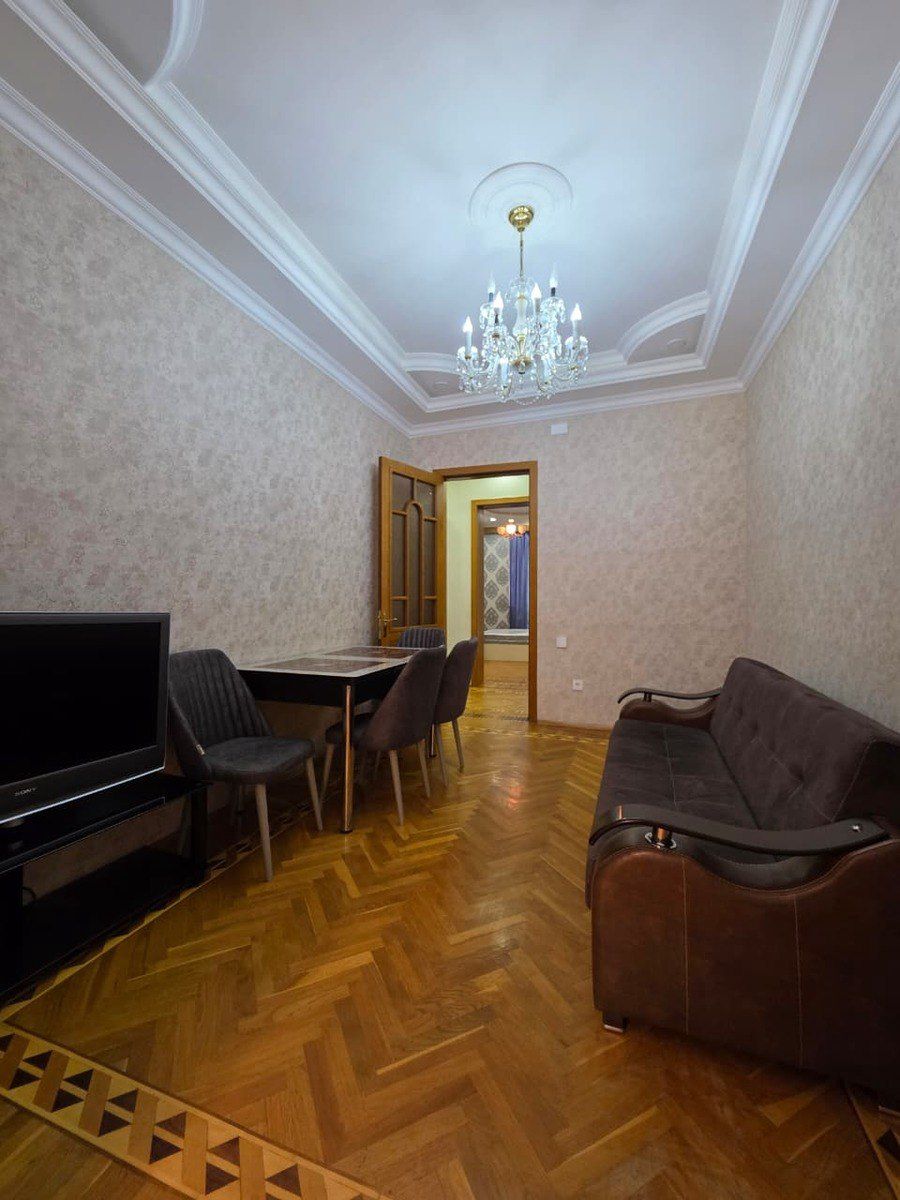 İcarəyə verilir 3 otaqlı köhnə tikili 70 m² — Mənzil, Bakı (2)