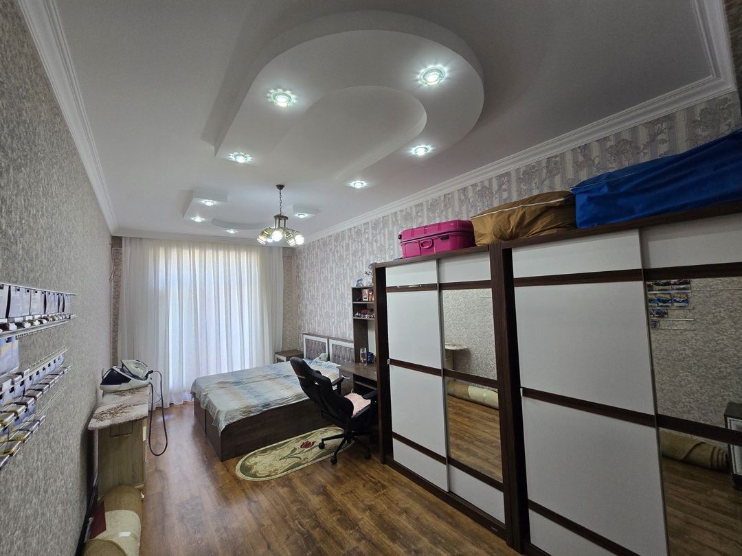 Satılır 4 otaqlı yeni tikili 192 m² — Mənzil, Bakı (9)