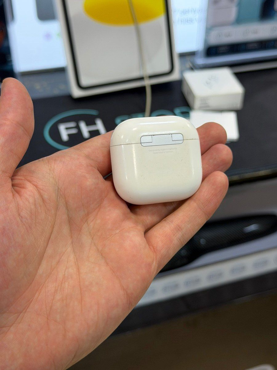 Apple AirPods 4 ANC 2025 — Elektronika, Bakı (5)