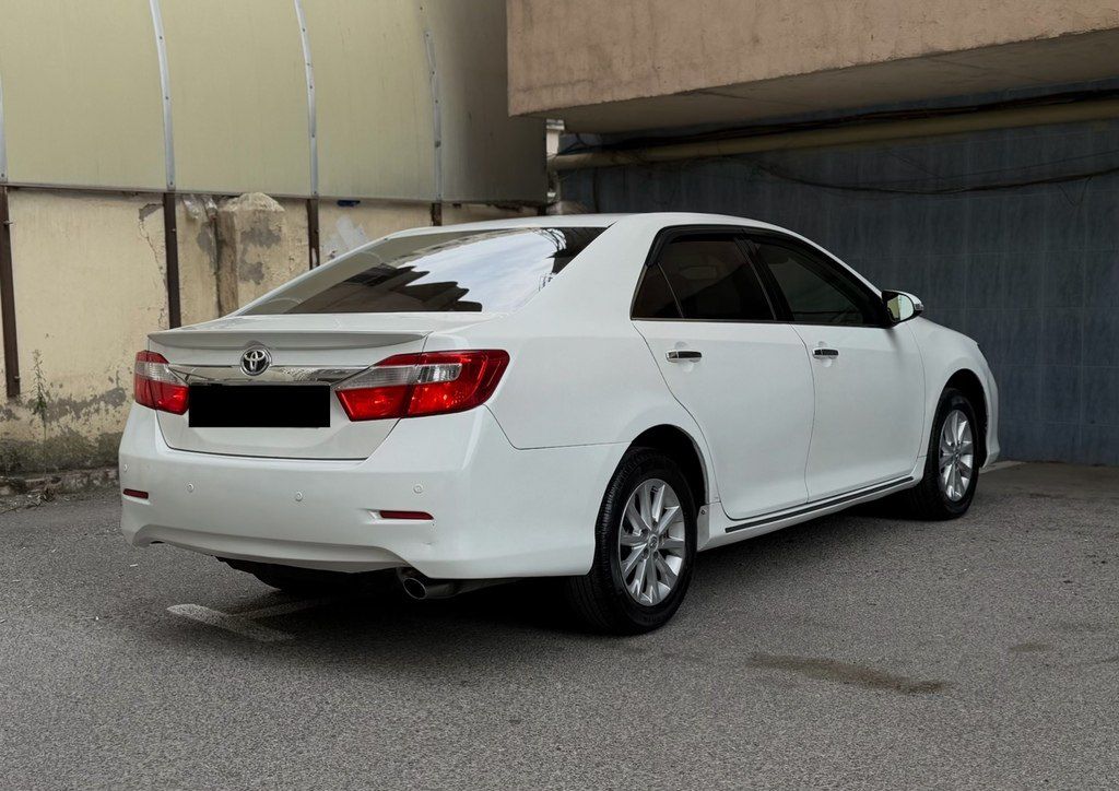 Toyota Camry, 2.5 L, 2013 il, 306 000 km — Avtomobillər, Bakı (8)
