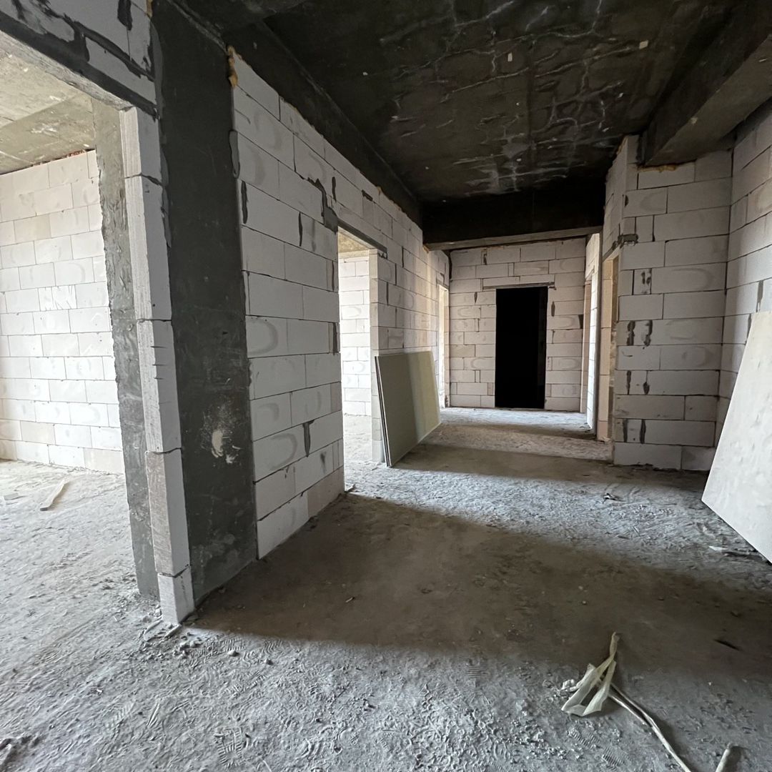 Satılır 5 otaqlı yeni tikili 212 m² — Mənzil, Bakı (2)
