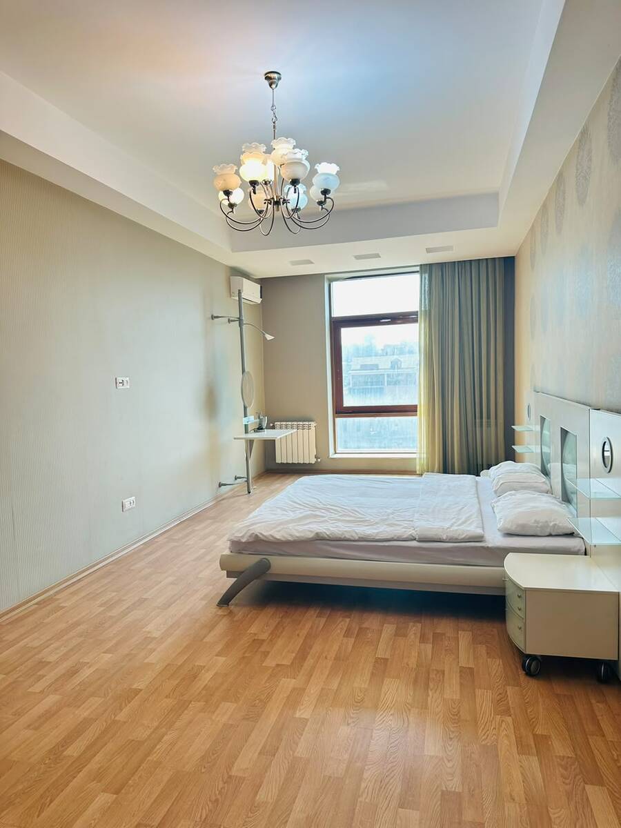 İcarəyə verilir 4 otaqlı yeni tikili 200 m² — Mənzil, Bakı (5)