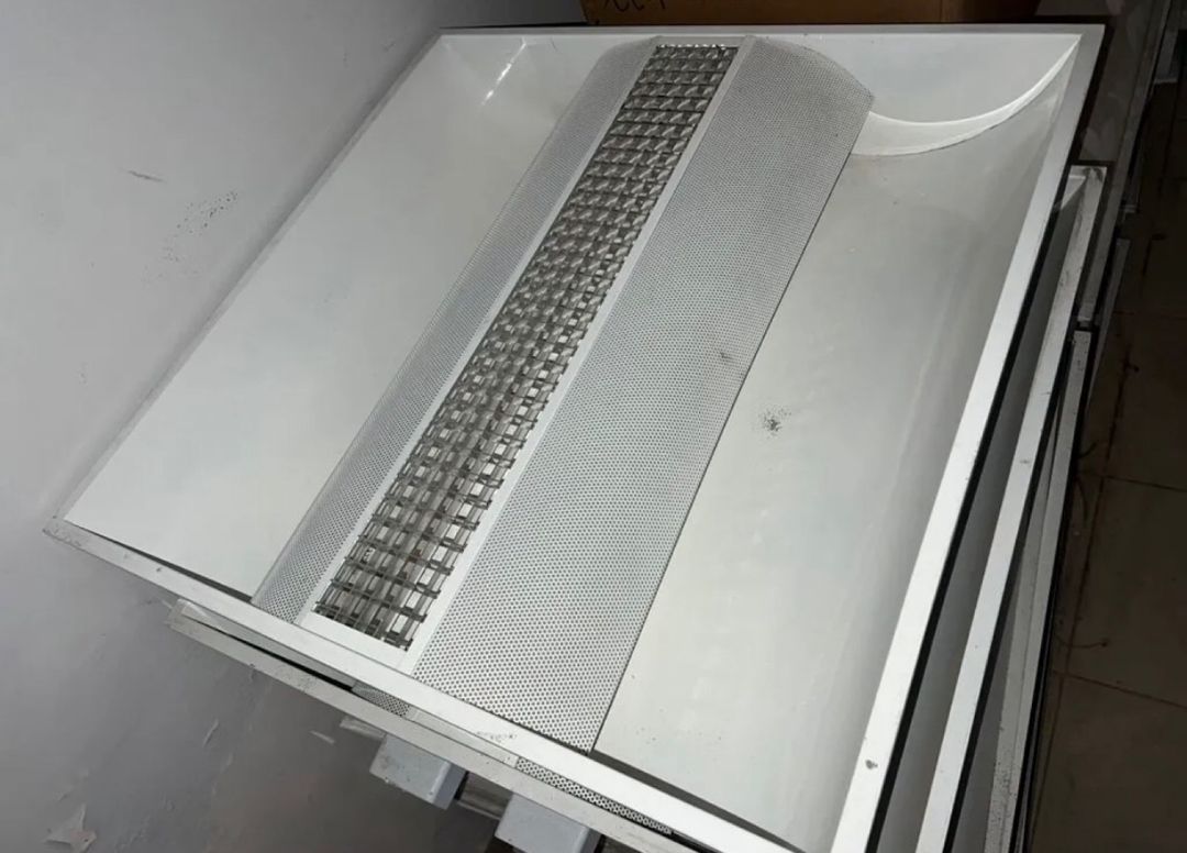 Spotlar — İşıqlandırma, Bakı (2)