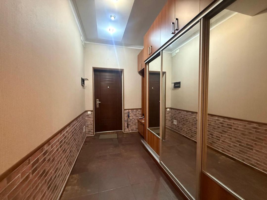 Satılır 4 otaqlı yeni tikili 208 m² — Mənzil, Bakı (5)