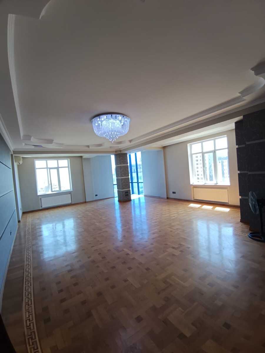 Satılır 4 otaqlı yeni tikili 220 m² — Mənzil, Bakı (6)