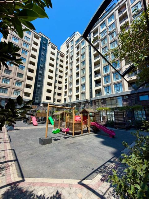 Satılır 2 otaqlı yeni tikili 83 m² — Bakı