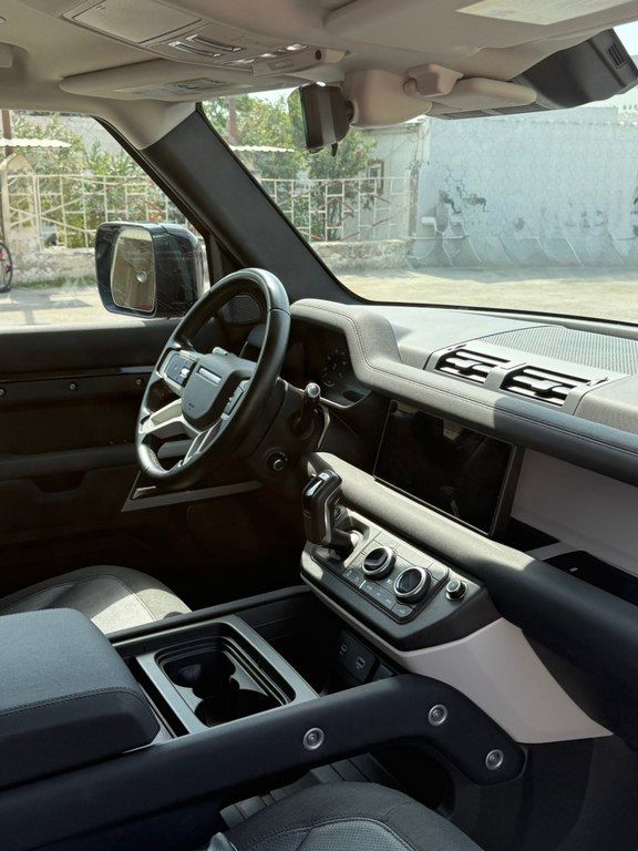 Land Rover Defender, 3.0 L, 2021 il, 77 200 km — Avtomobillər, Bakı (5)