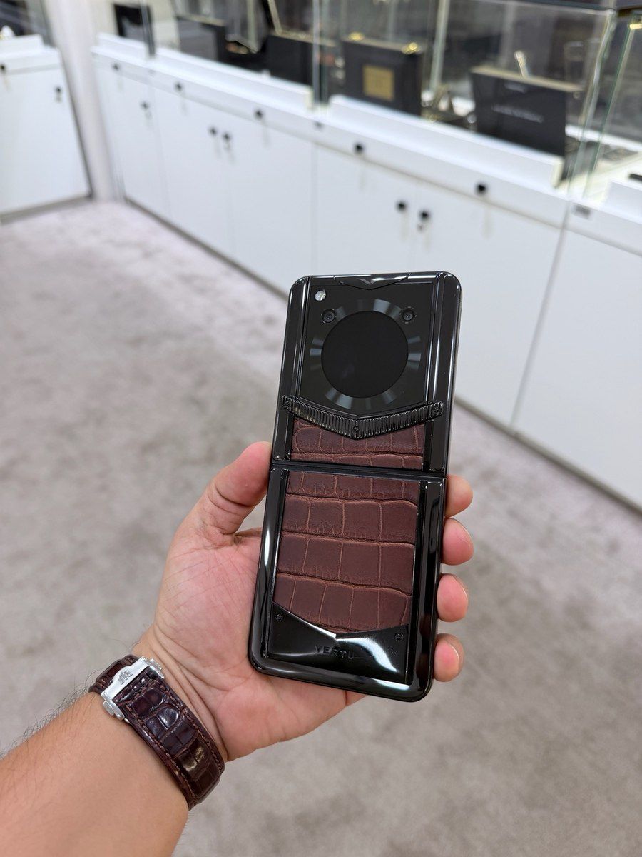 Vertu Ironflip Alligator Skin Amber Brown 512GB/12GB — Smartfonlar, Bakı (2)