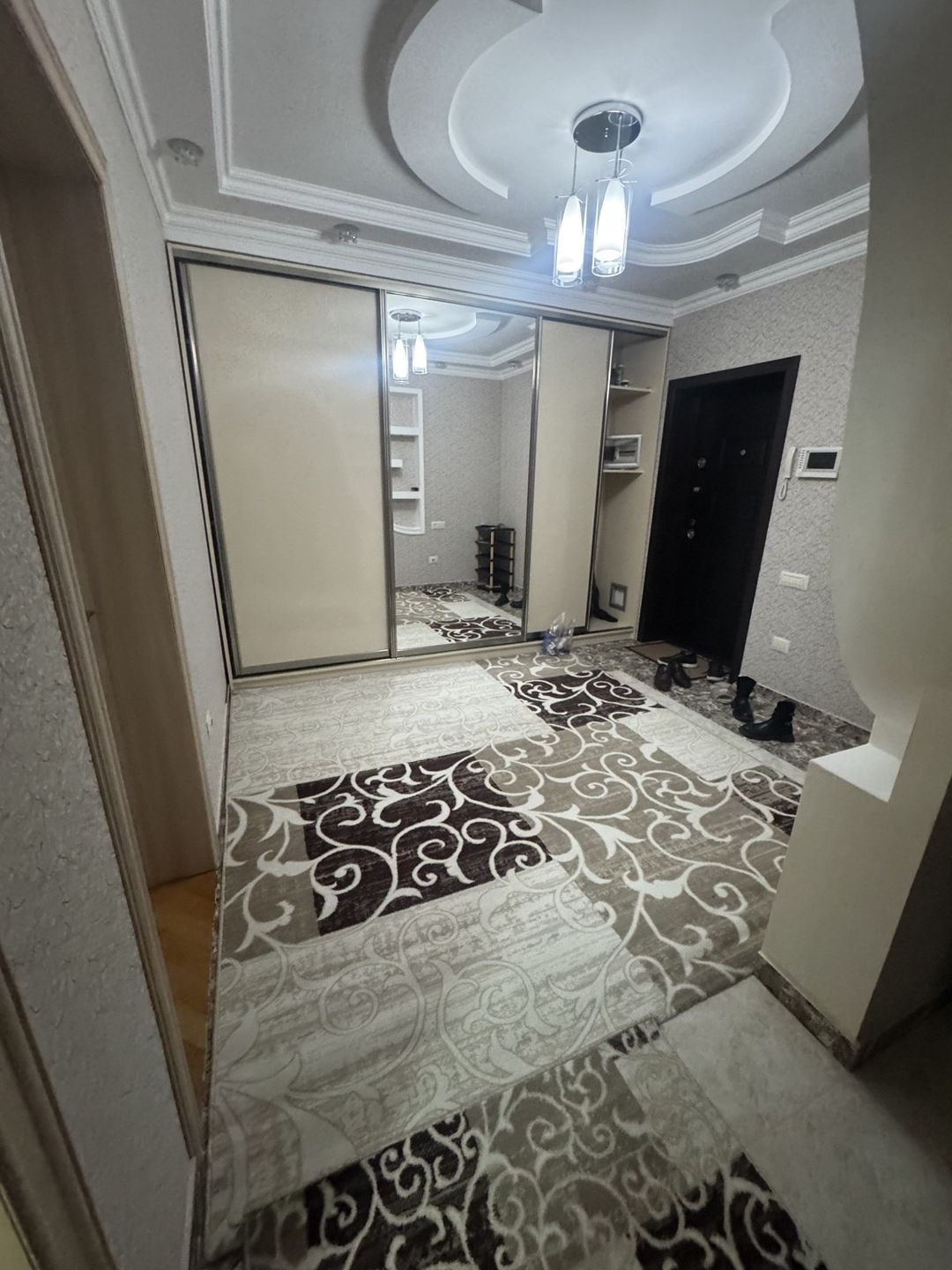 İcarəyə verilir 3 otaqlı yeni tikili 109 m² — Mənzil, Bakı (8)