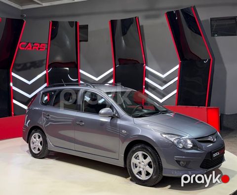 Hyundai i30, 1.4 L, 2011 il, 290 000 km
