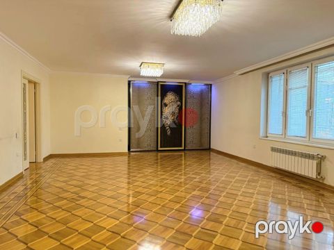 İcarəyə verilir 5 otaqlı ofis 180 m²