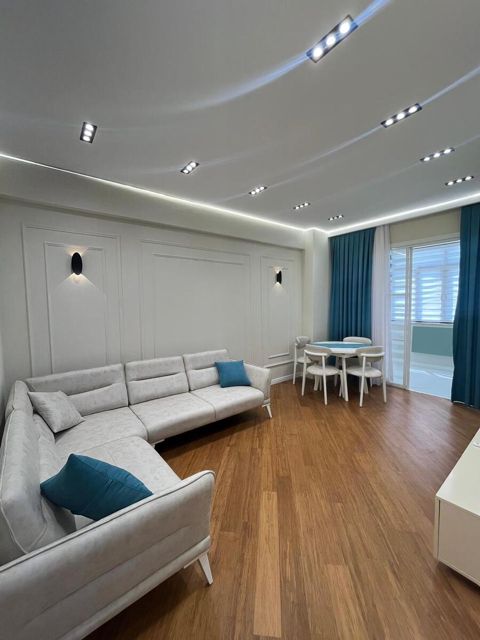 Satılır 2 otaqlı yeni tikili 60 m² — Bakı