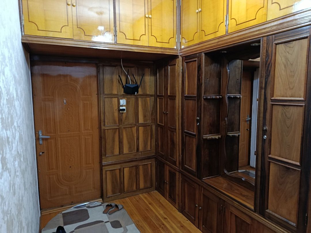 İcarəyə verilir 3 otaqlı köhnə tikili 85 m² — Mənzil, Bakı (8)