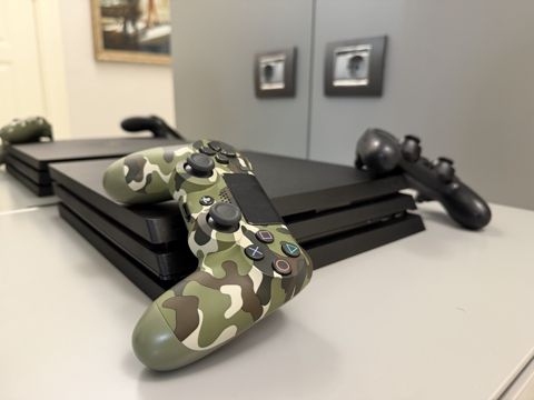 Sony PlayStation 4 Pro 1TB — Bakı