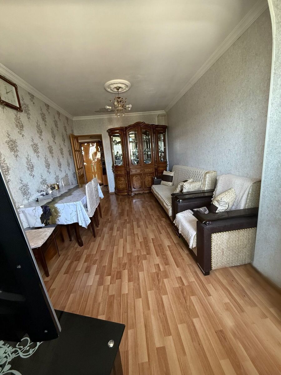 Satılır 2 otaqlı köhnə tikili 60 m² — Mənzil, Bakı (7)