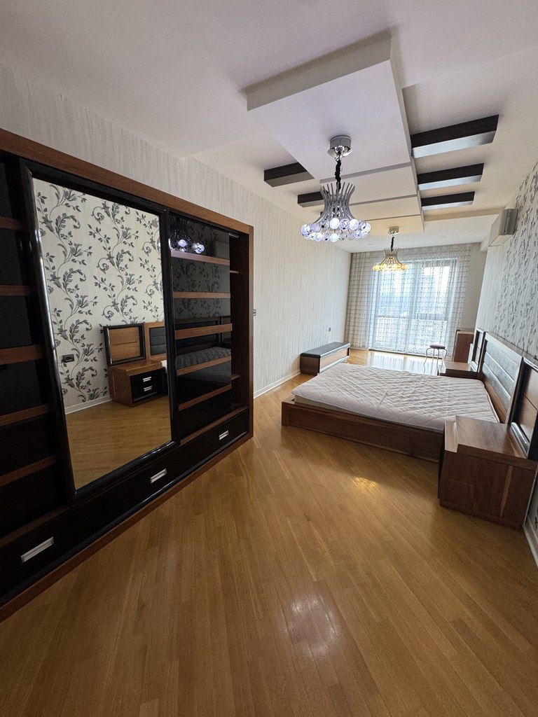 İcarəyə verilir 5 otaqlı yeni tikili 270 m² — Mənzil, Bakı (10)