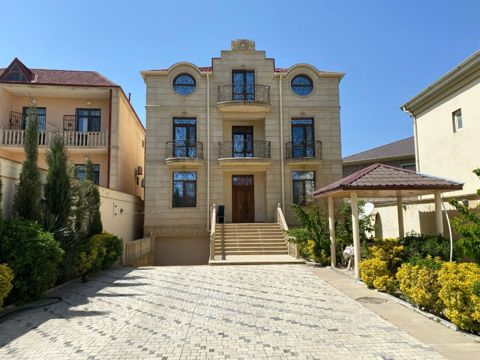 İcarəyə verilir 9 otaqlı həyət evi/bağ evi 450 m² — Bakı