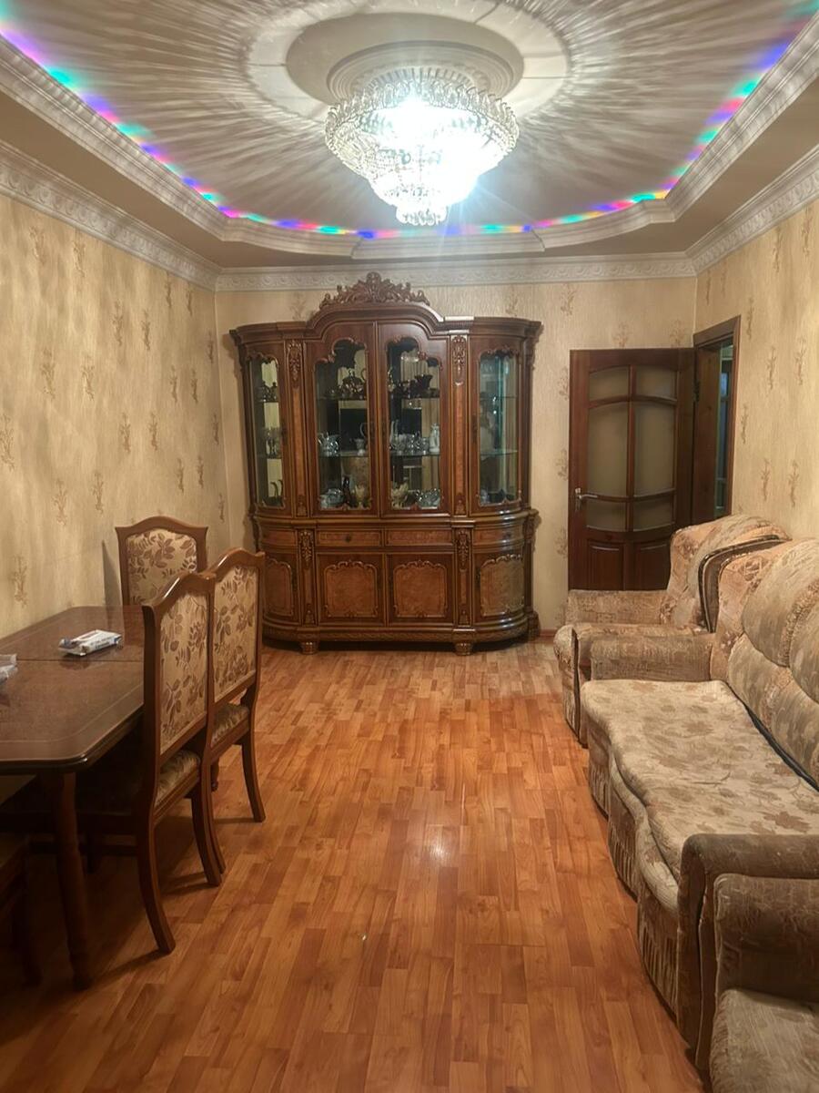 İcarəyə verilir 3 otaqlı köhnə tikili 70 m² — Mənzil, Bakı