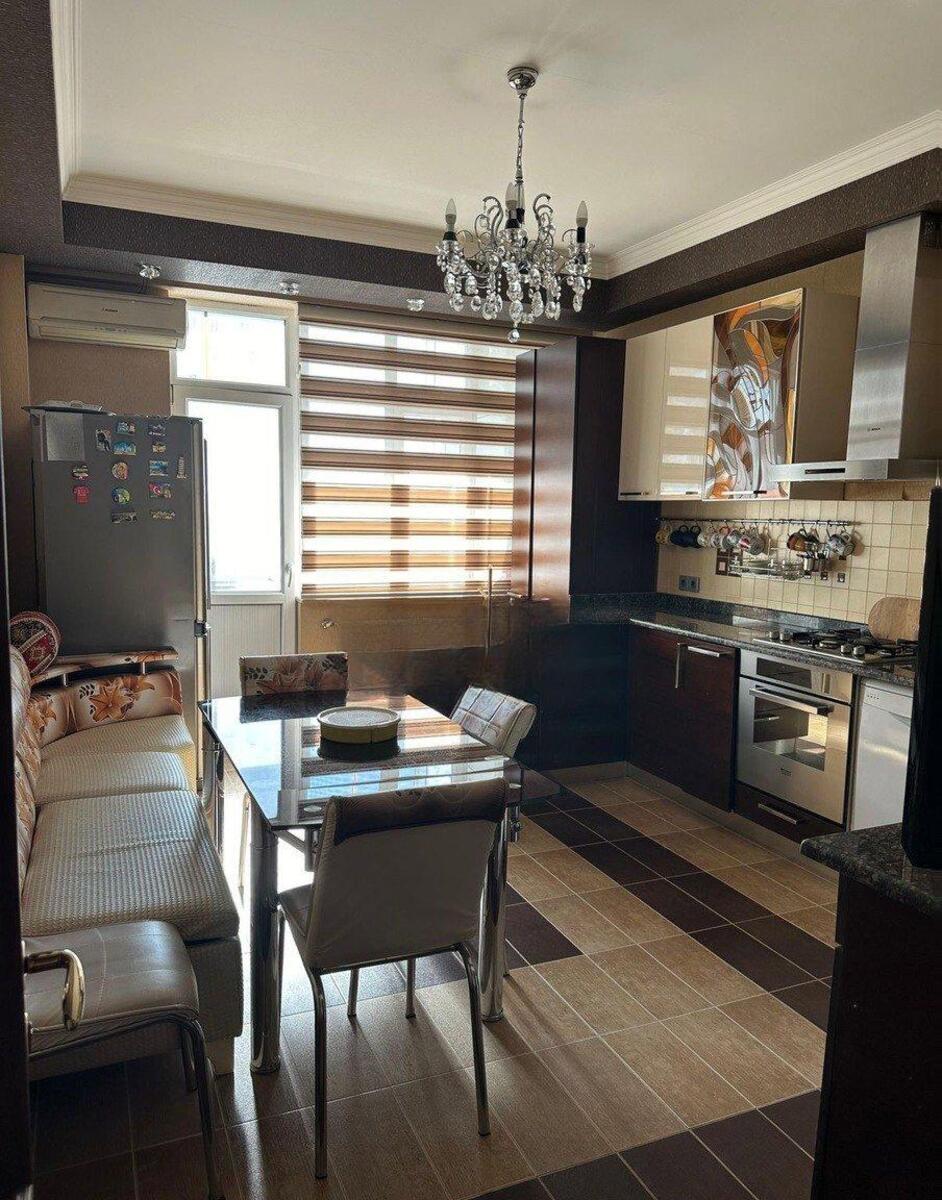 Satılır 4 otaqlı yeni tikili 212 m² — Mənzil, Bakı (12)