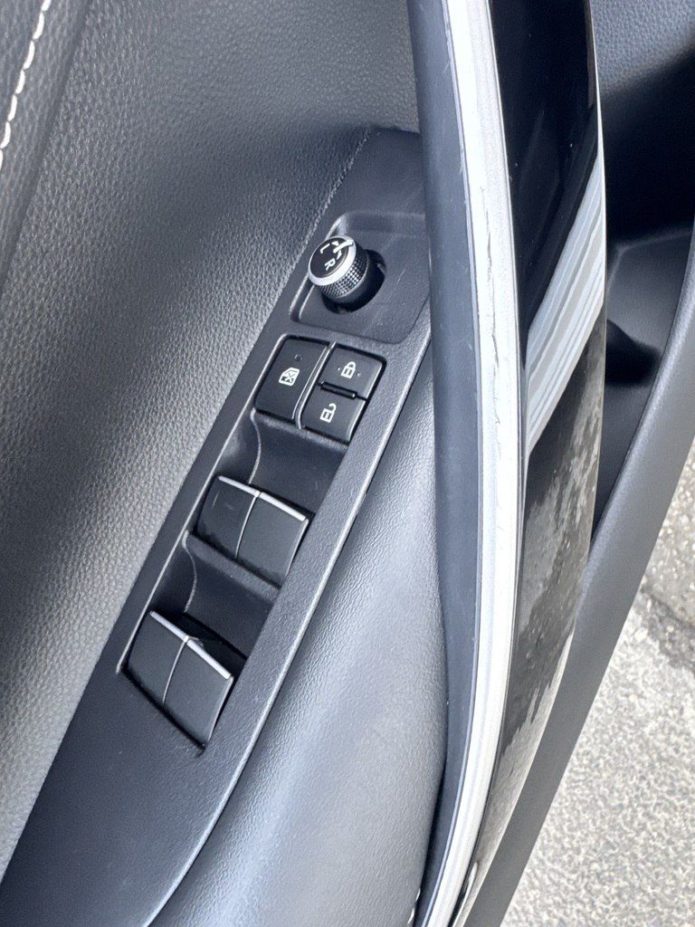 Toyota Corolla, 1.8 L, 0.85 kWh, 2024 il, 37 000 km — Avtomobillər, Bakı (8)