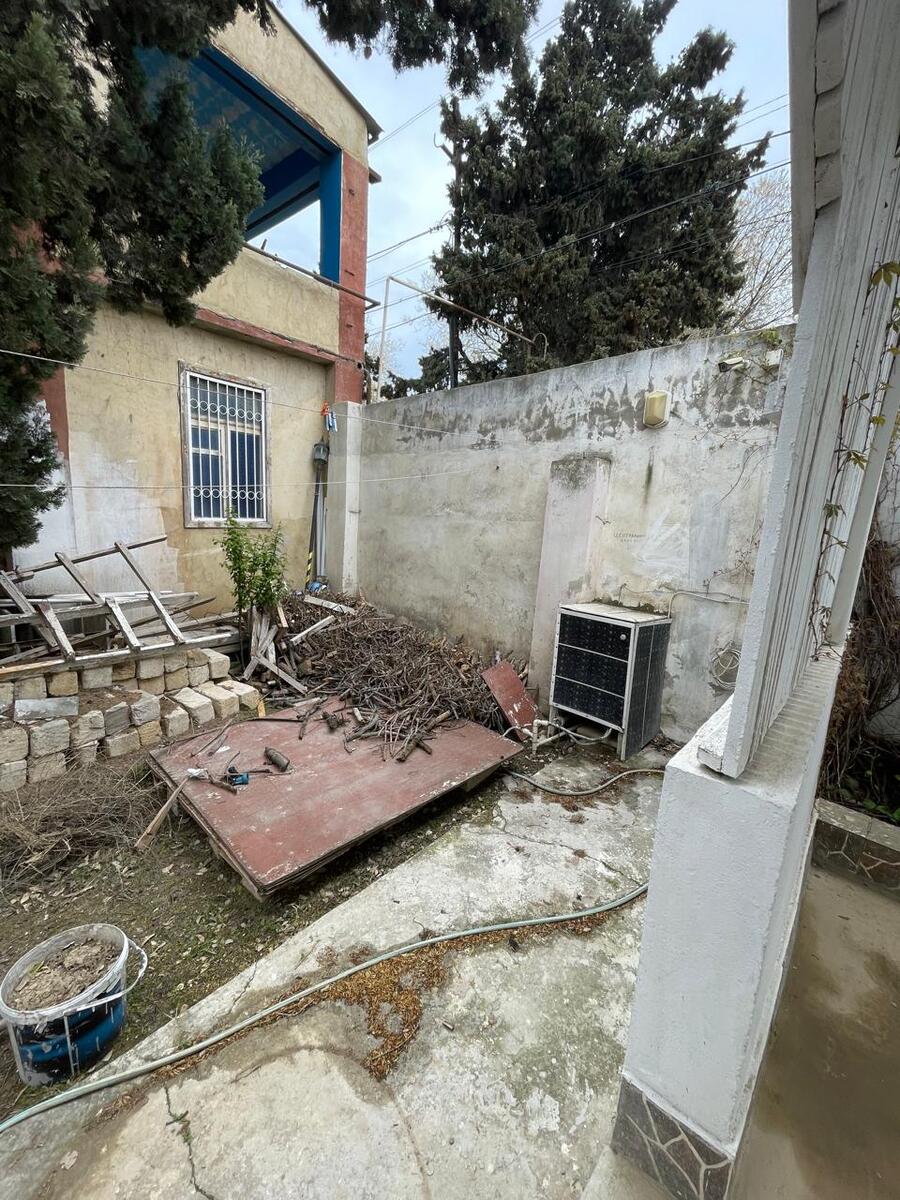 Satılır 4 otaqlı həyət evi/bağ evi 240 m² — Ev, villa, Bakı (6)
