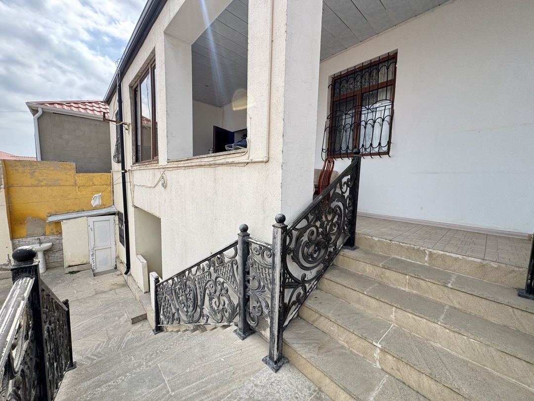 Satılır 4 otaqlı həyət evi/bağ evi 100 m² — Ev, villa, Bakı (2)