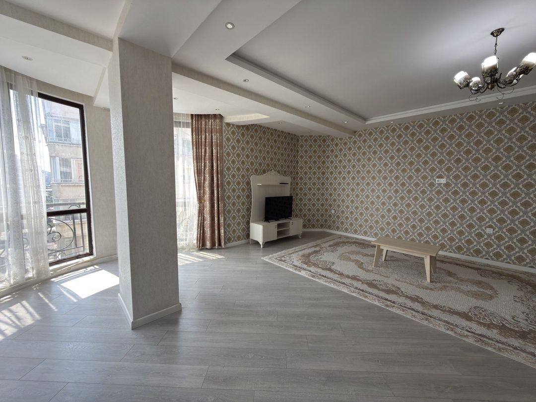İcarəyə verilir 3 otaqlı yeni tikili 150 m² — Mənzil, Bakı (5)