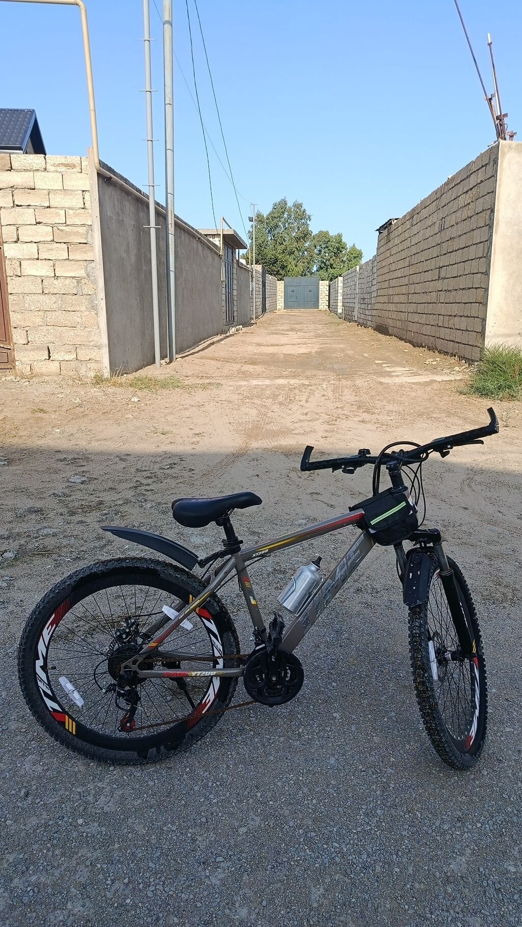 Dağ/şosse tipli velosiped - 26" təkərlər, enli dişli protektor – həm — Dağ velosipedləri, Digah (6)