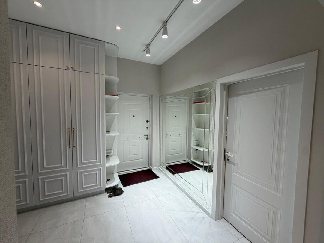 İcarəyə verilir 3 otaqlı yeni tikili 100 m² — Mənzil, Bakı (11)