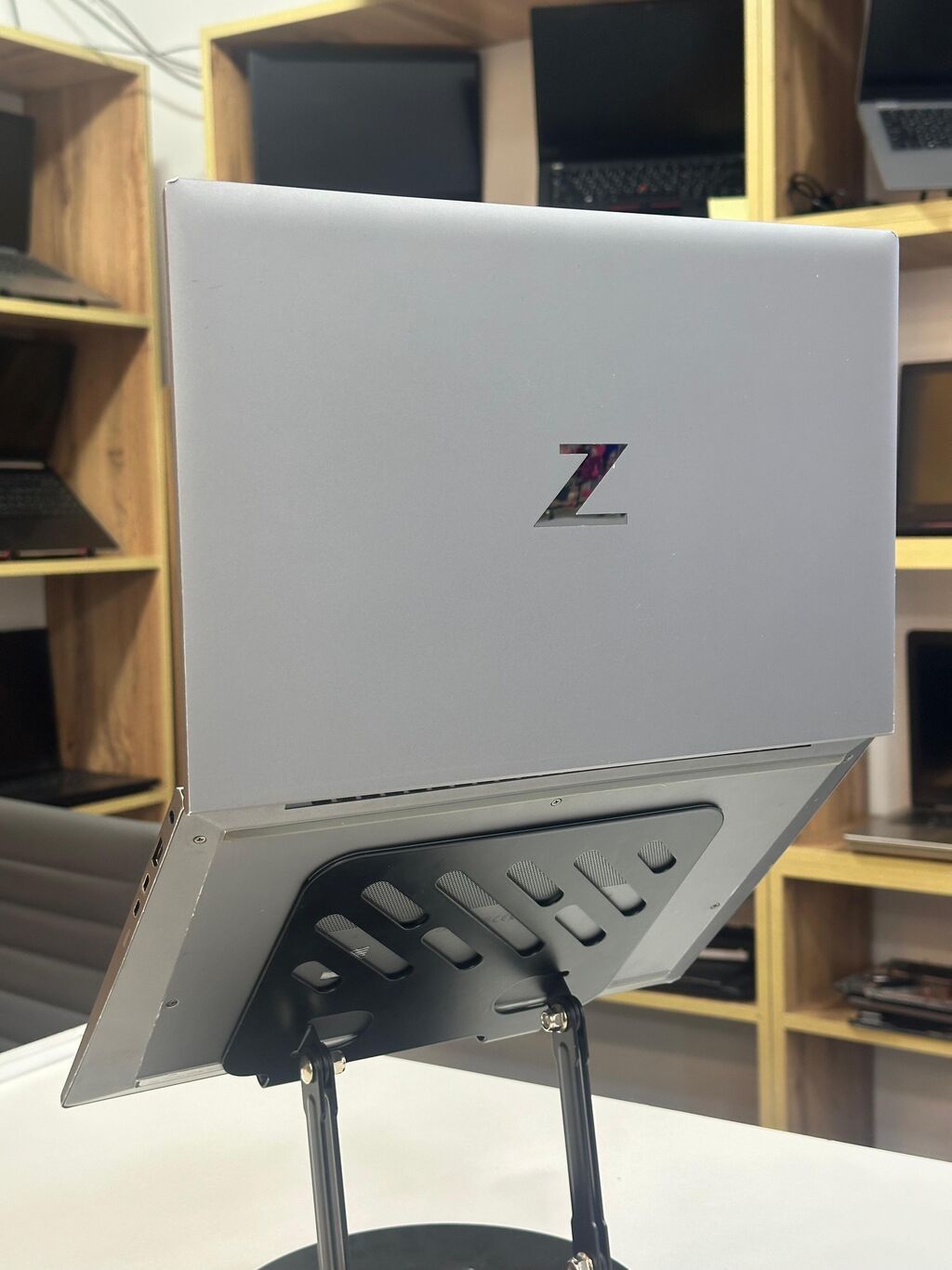 İşlənmiş HP ZBook, 14 Intel Core i7, 1 TB, Ünvandan götürmə, Ödənişli çatdırılma, Rayonlara çatdırılma — HP, Bakı (5)