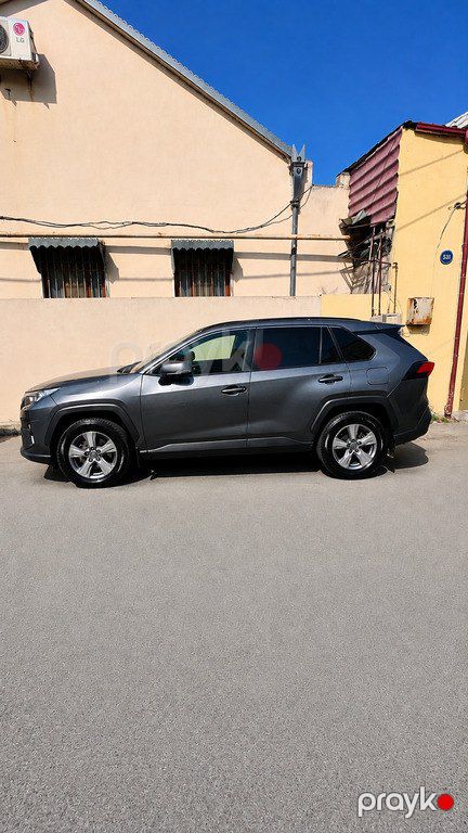 Toyota RAV4, 2.0 L, 2022 il, 85 000 km — Avtomobillər, Bakı (3)