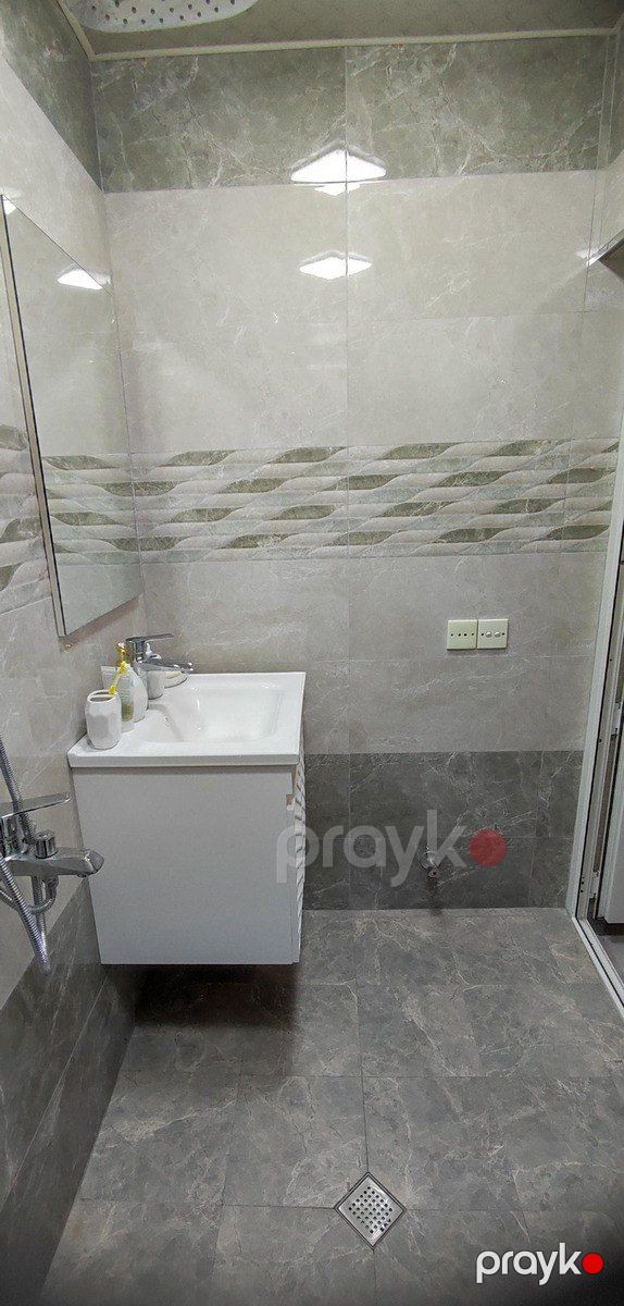 İcarəyə verilir 2 otaqlı köhnə tikili 75 m² — Mənzil, Bakı (7)