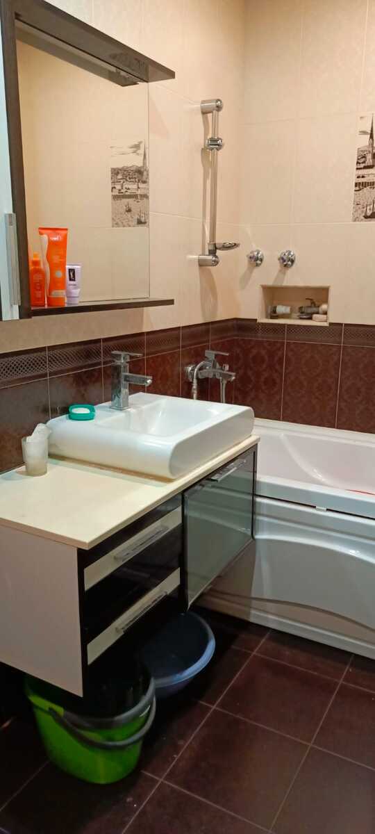 Satılır 2 otaqlı köhnə tikili 56 m² — Mənzil, Bakı (8)