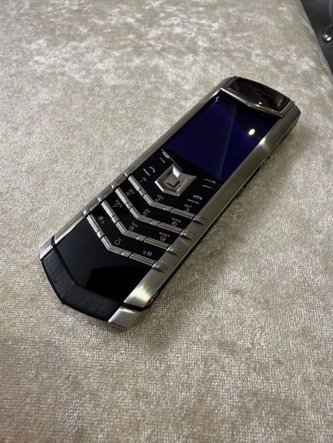 Vertu rəng - Qara, Düyməli — Kürdəmir
