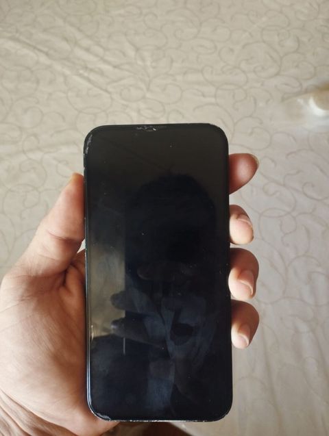 İphone 14 128 yaddaş 77 pil zavod ekran zavod Ciddi alıcılar narahat — Bakı