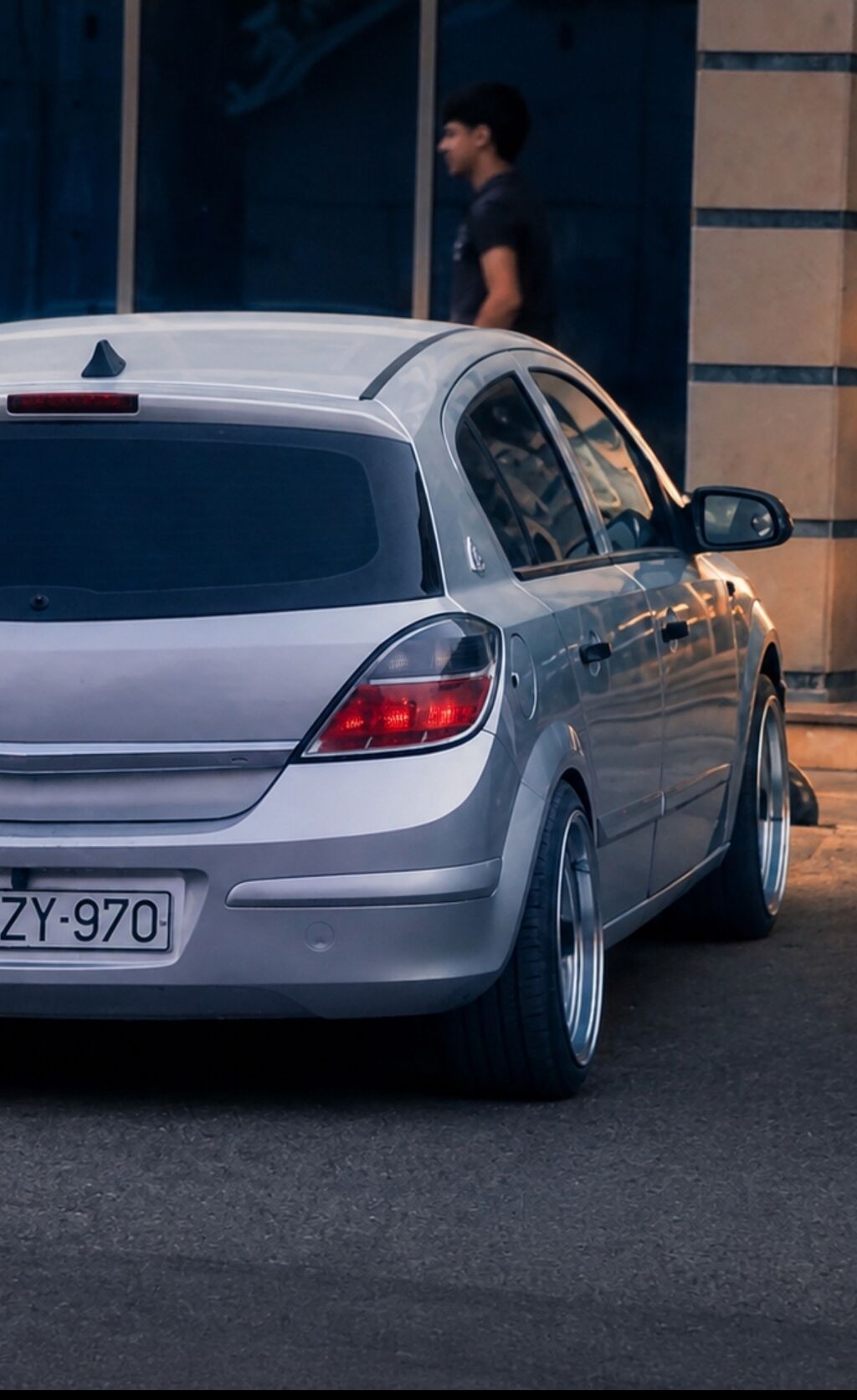 Borbet r17 6 edetdi 4 eynidi 2 si enli olandi arxalara vurmaq ucun — Avto, Digah (2)