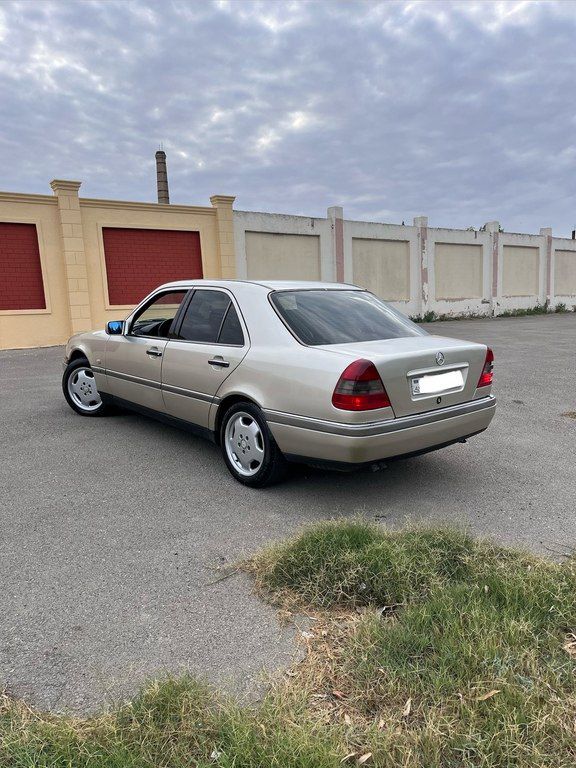 Mercedes C 200, 2.0 L, 1996 il, 310 000 km — Avtomobillər, Sumqayıt (9)
