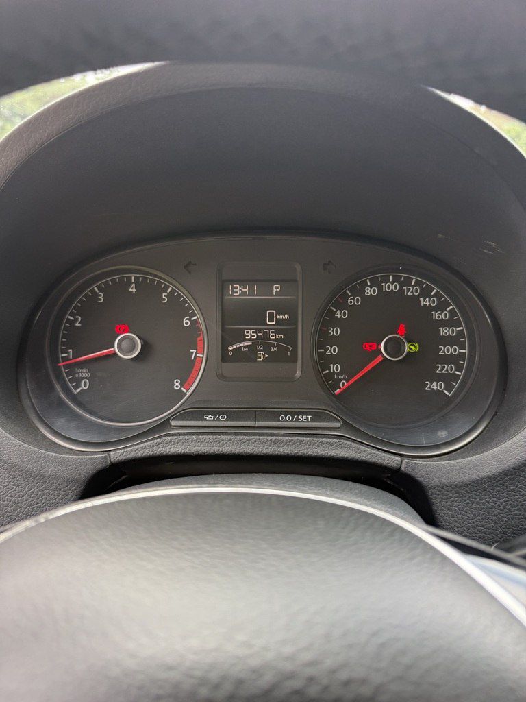 Volkswagen Polo, 1.6 L, 2019 il, 95 500 km — Avtomobillər, Bakı (12)