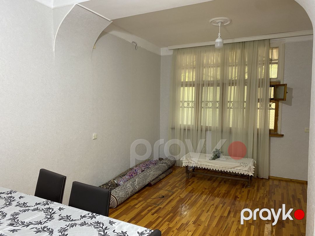 İcarəyə verilir 5 otaqlı köhnə tikili 135 m² — Mənzil, Bakı (3)