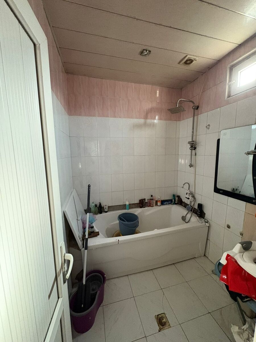 Satılır 8 otaqlı həyət evi/bağ evi 400 m² — Ev, villa, Bakı (12)