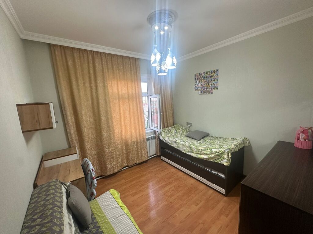 Satılır 4 otaqlı köhnə tikili 100 m² — Mənzil, Bakı (7)