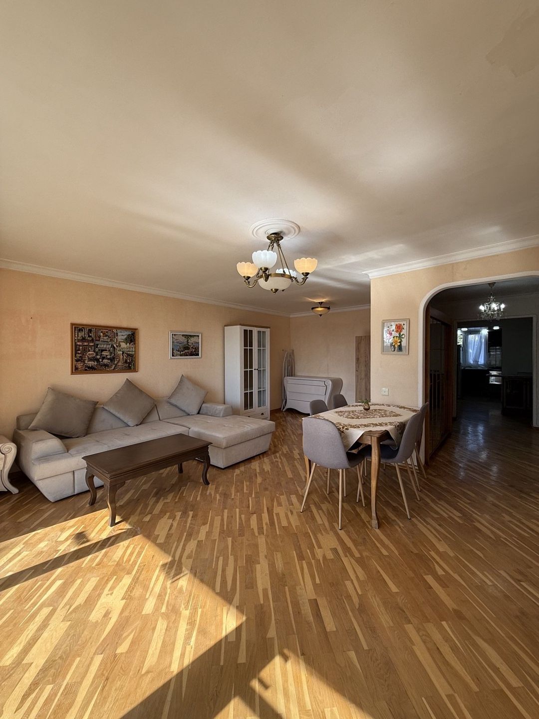 Satılır 2 otaqlı köhnə tikili 60 m² — Mənzil, Bakı