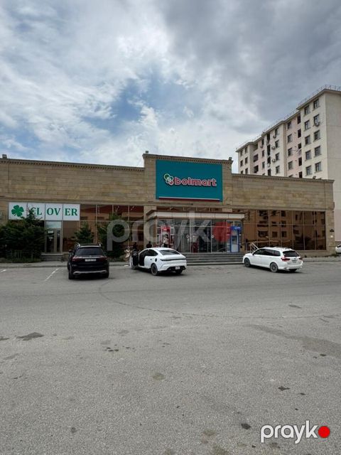 Satılır obyekt 1370 m²