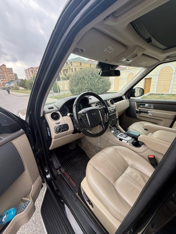 Land Rover Discovery, 3.0 L, 2015 il, 127 000 km — Avtomobillər, Bakı (10)