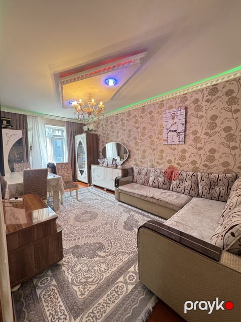 Satılır 3 otaqlı köhnə tikili 70 m² — Bakı