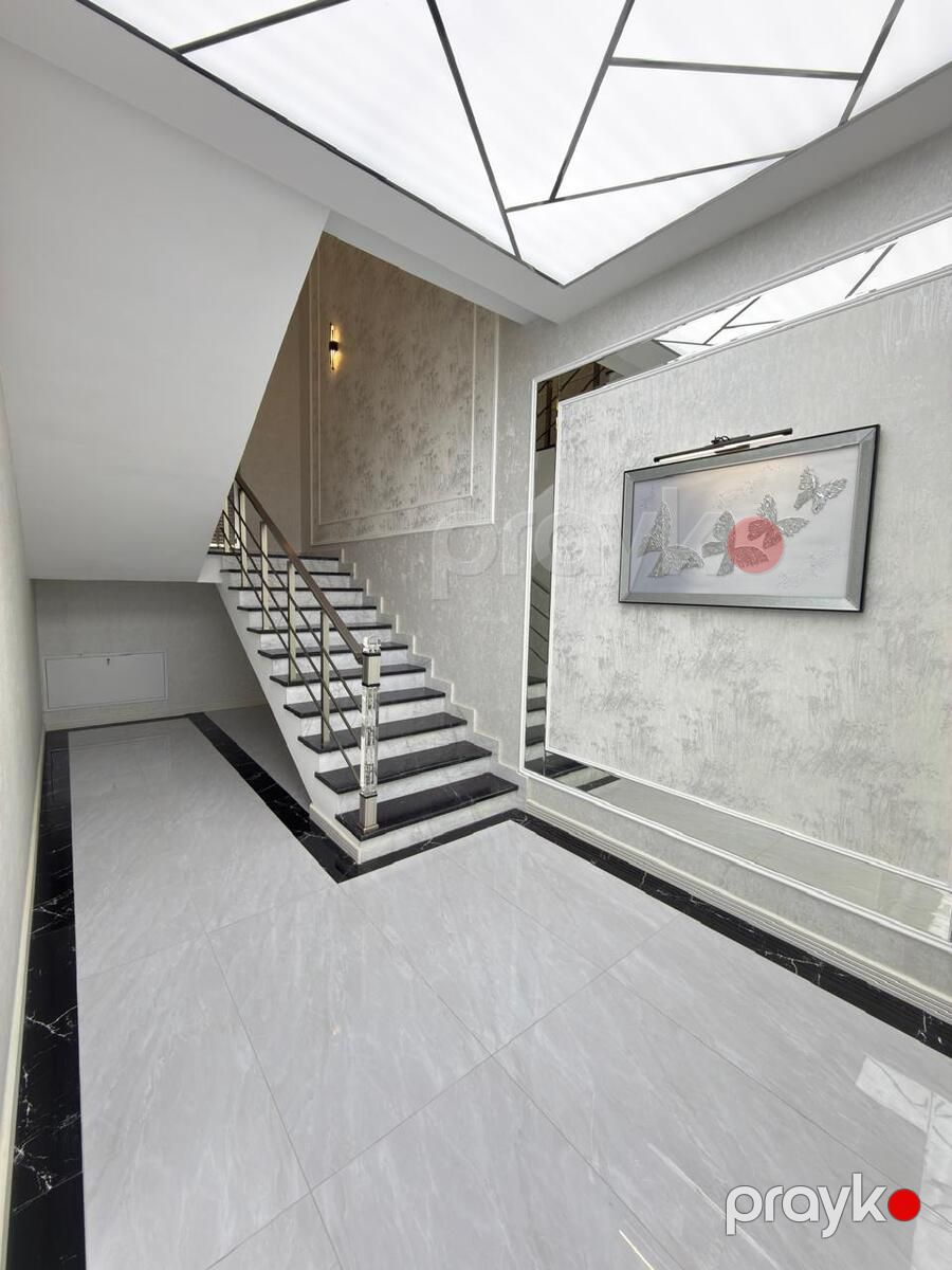 Satılır 5 otaqlı həyət evi/bağ evi 270 m² — Ev, villa, Bakı (8)